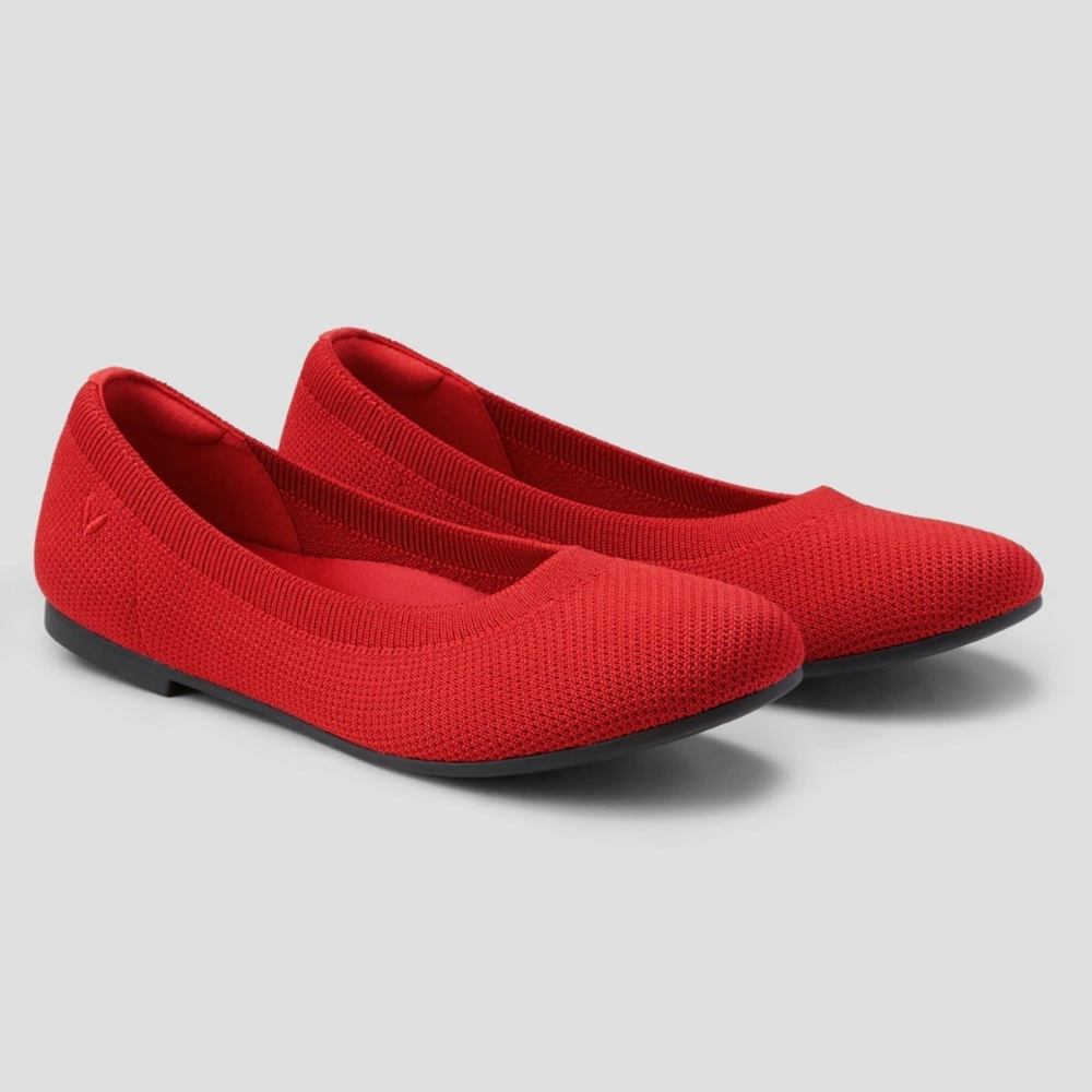 VIVAIA Claire Round Toe Cherry Red 🍒 Flats (NWT)